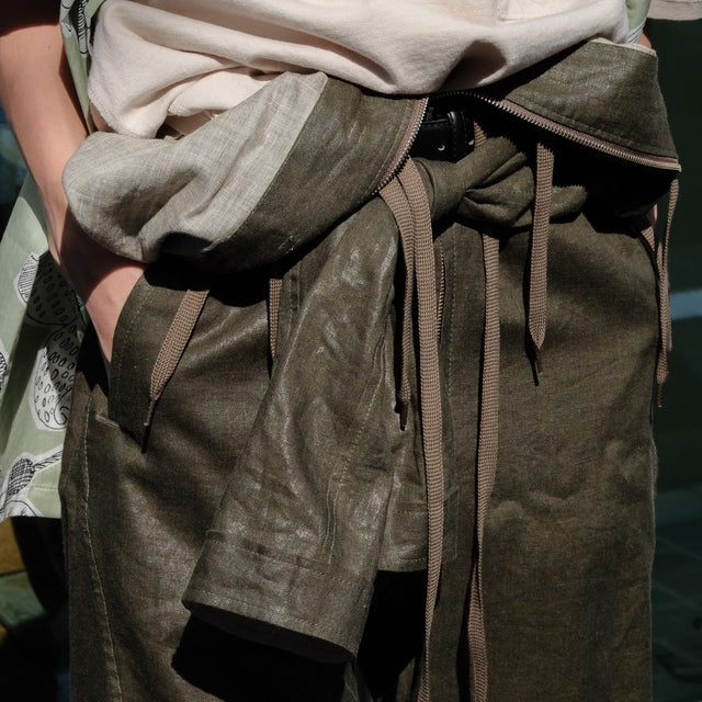 コーディネートに一癖を。