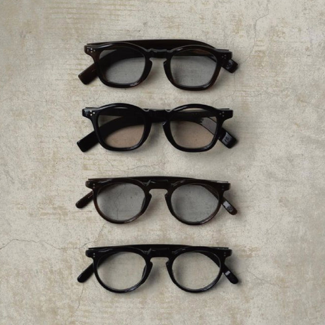 フレンチヴィンテージのアイウェア。