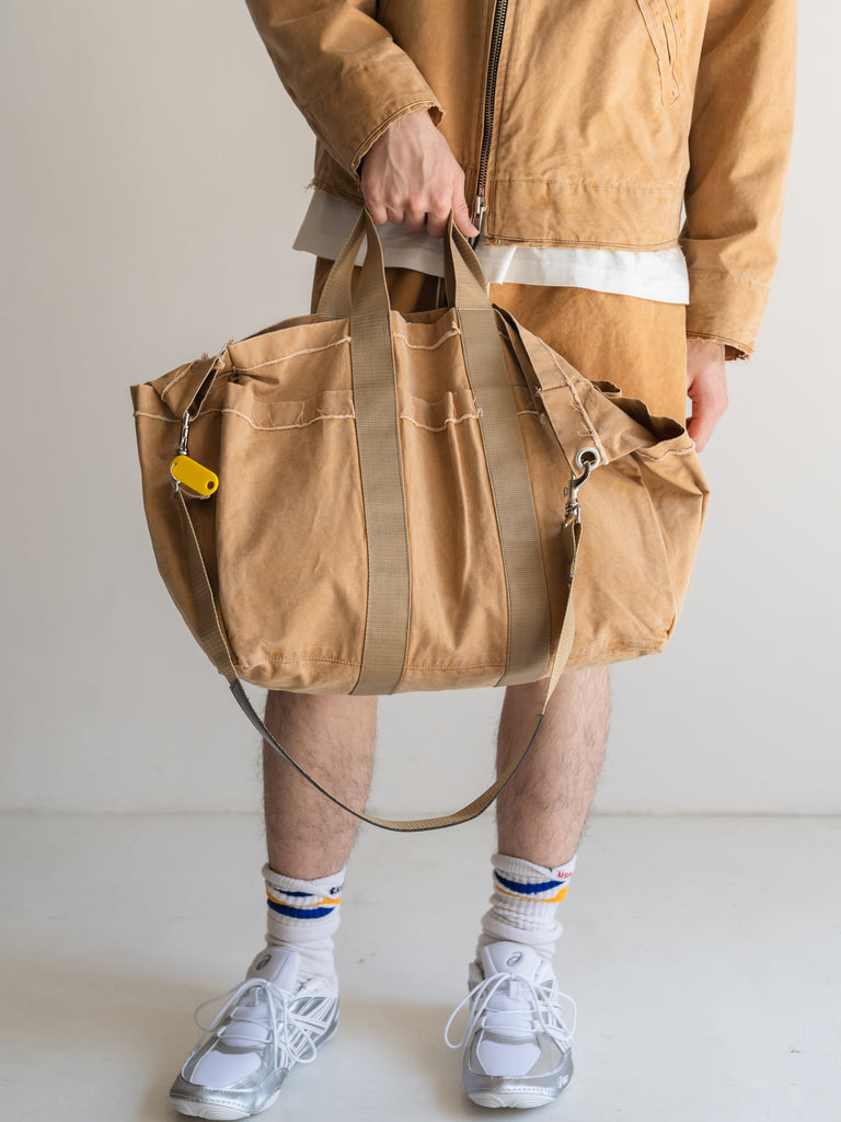 CAMIEL FORTGENS - WORKER SHOPPER – +81