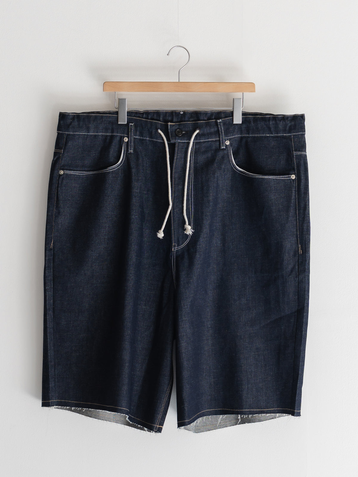 CAMIEL FORTGENS - BIG SHORTS – +81