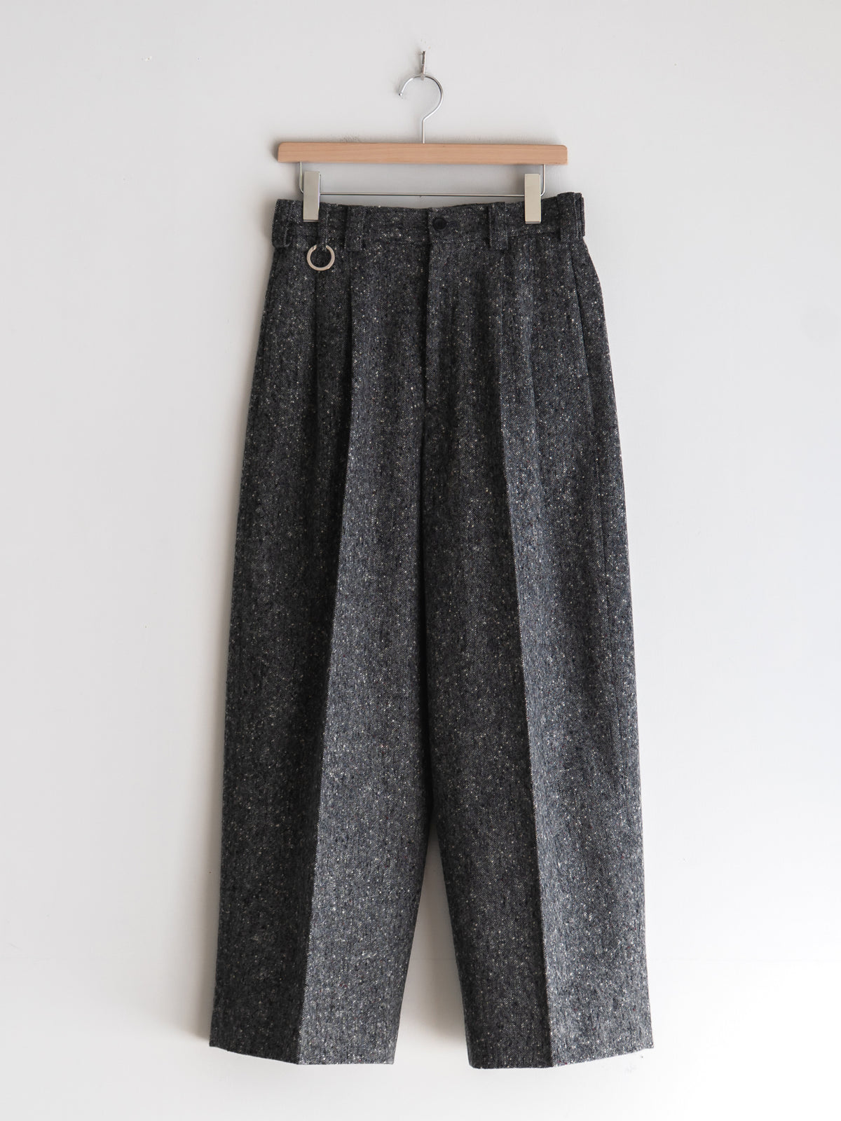 th products - Extra Volumed Tapered Pants【LAST 1】 – +81