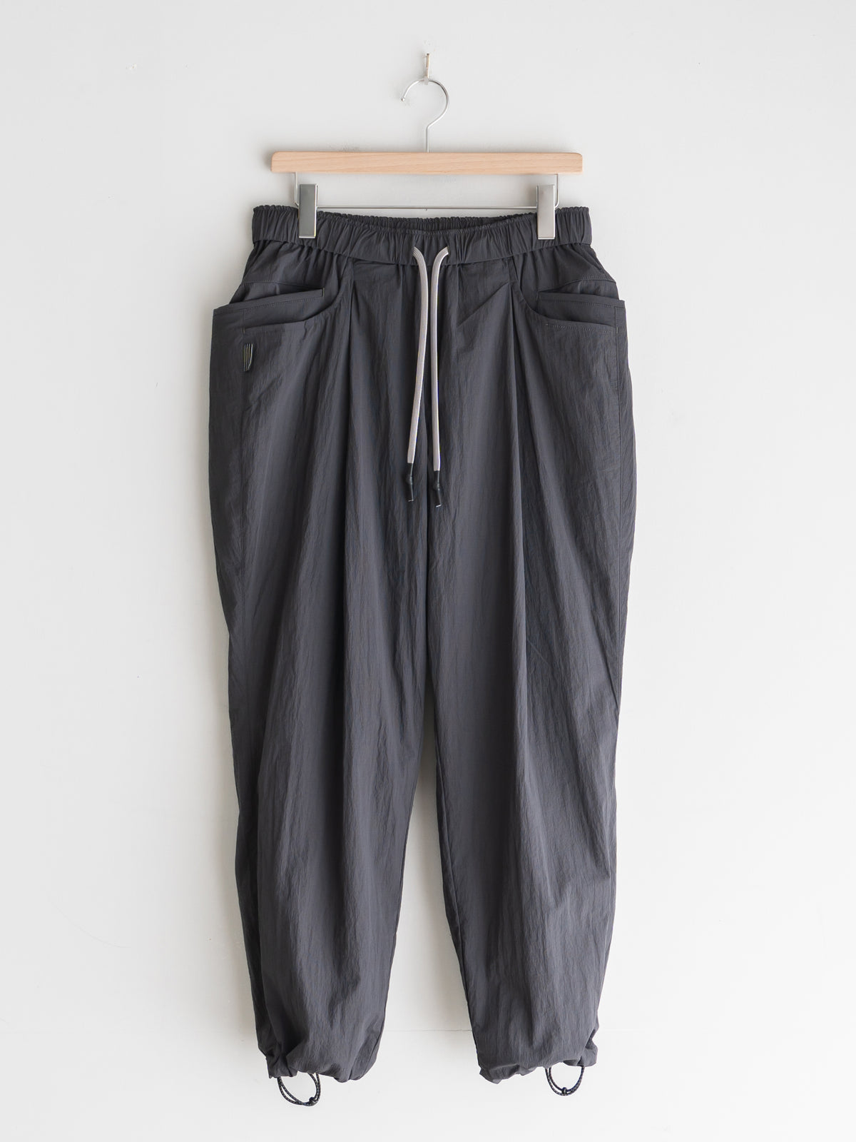 S.F.C - WIDE TAPERED EASY PANTS (NEW CRISPY) – +81