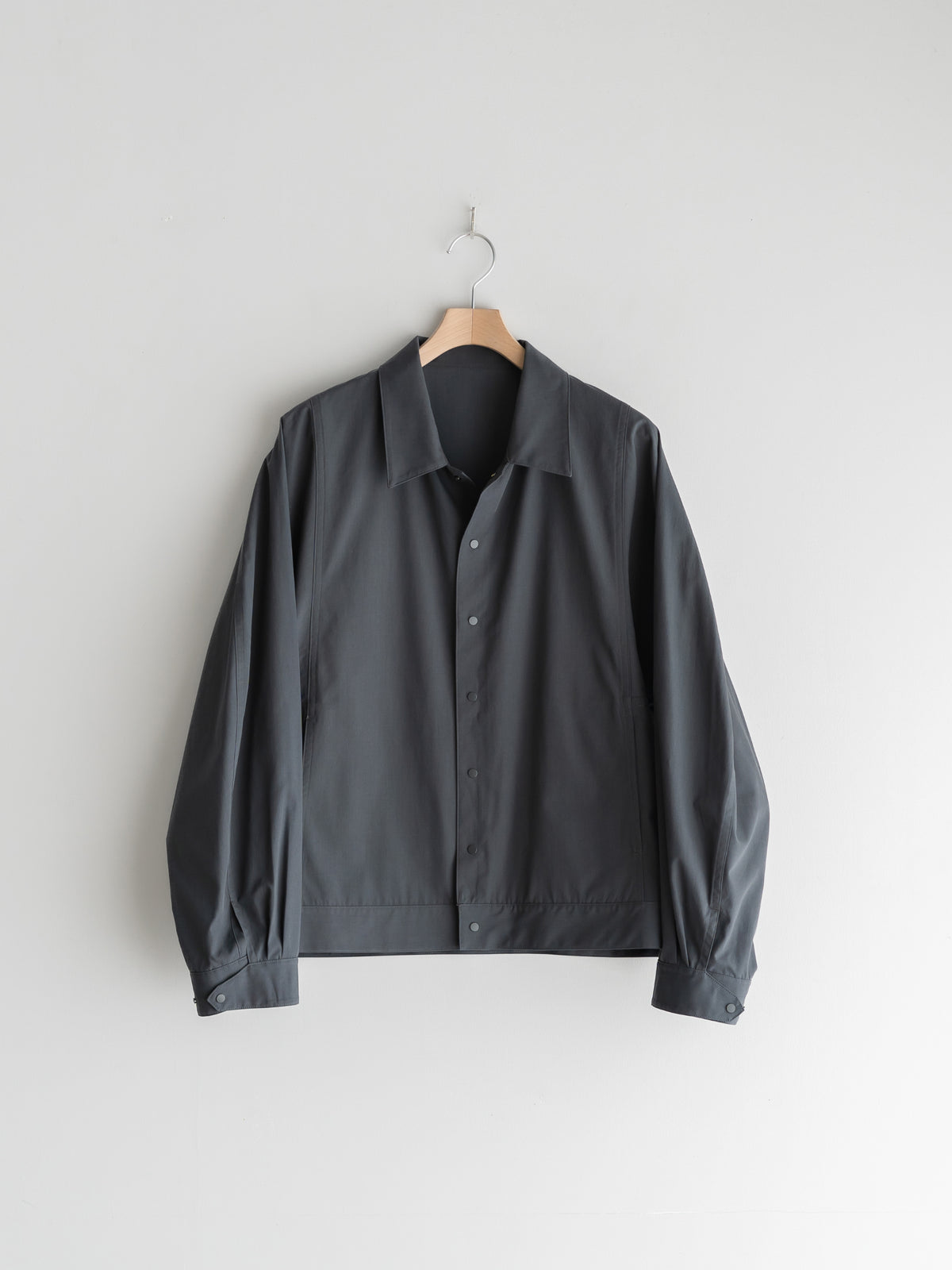 トップス IRENISA - MODIFIED SLEEVE SHIRT BLOUSON DSC01740_1200x1600.jpg?v=