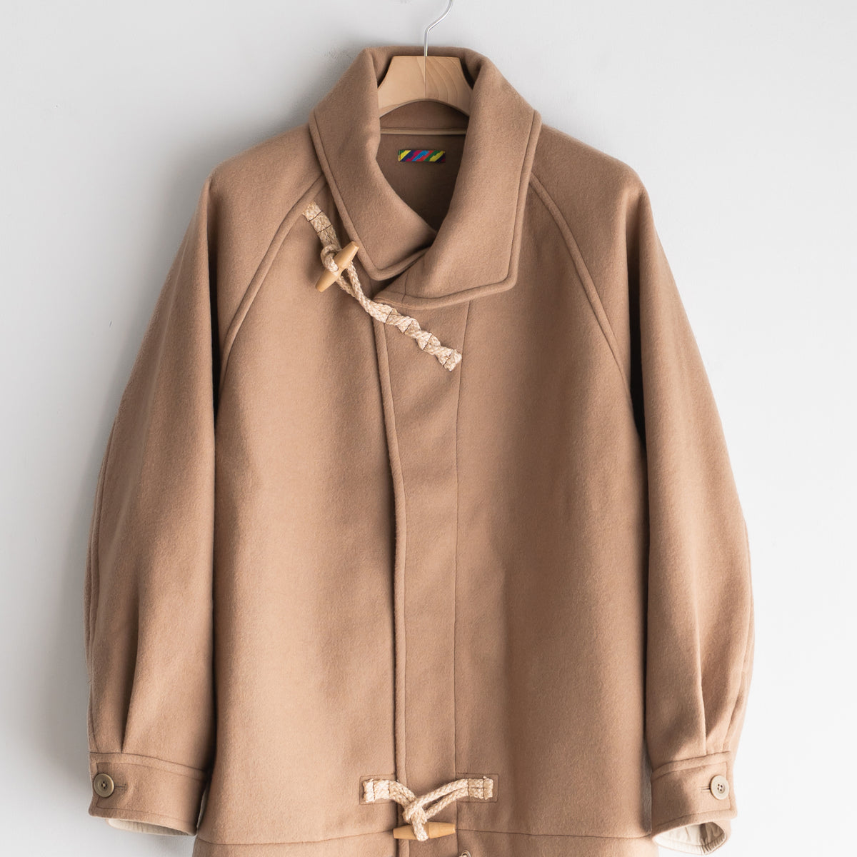 is-ness - DUFFLE SMOCKS COAT – +81