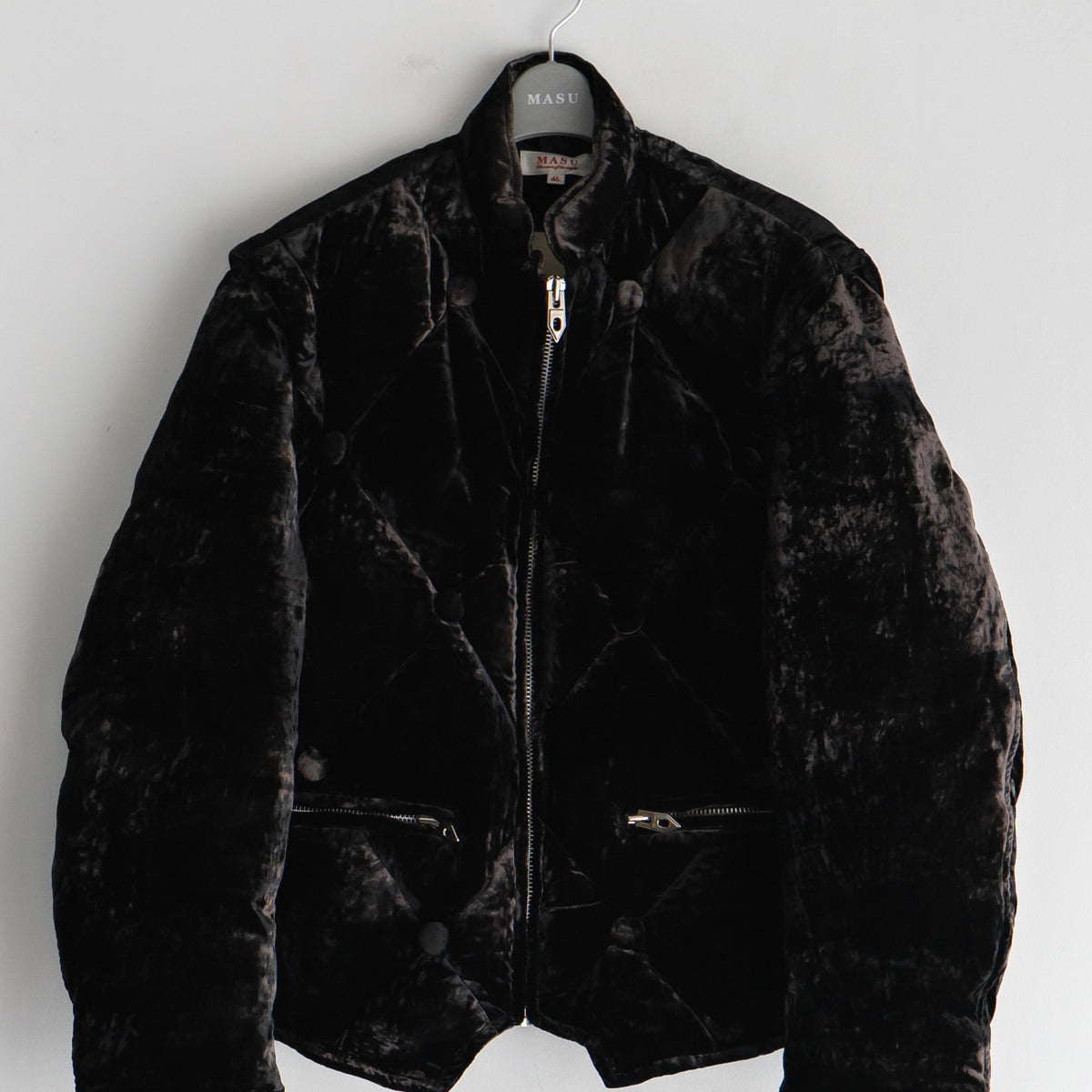 masu ダウンジャケット MASU - VICTORIAN SOFA DOWN JACKET – +81