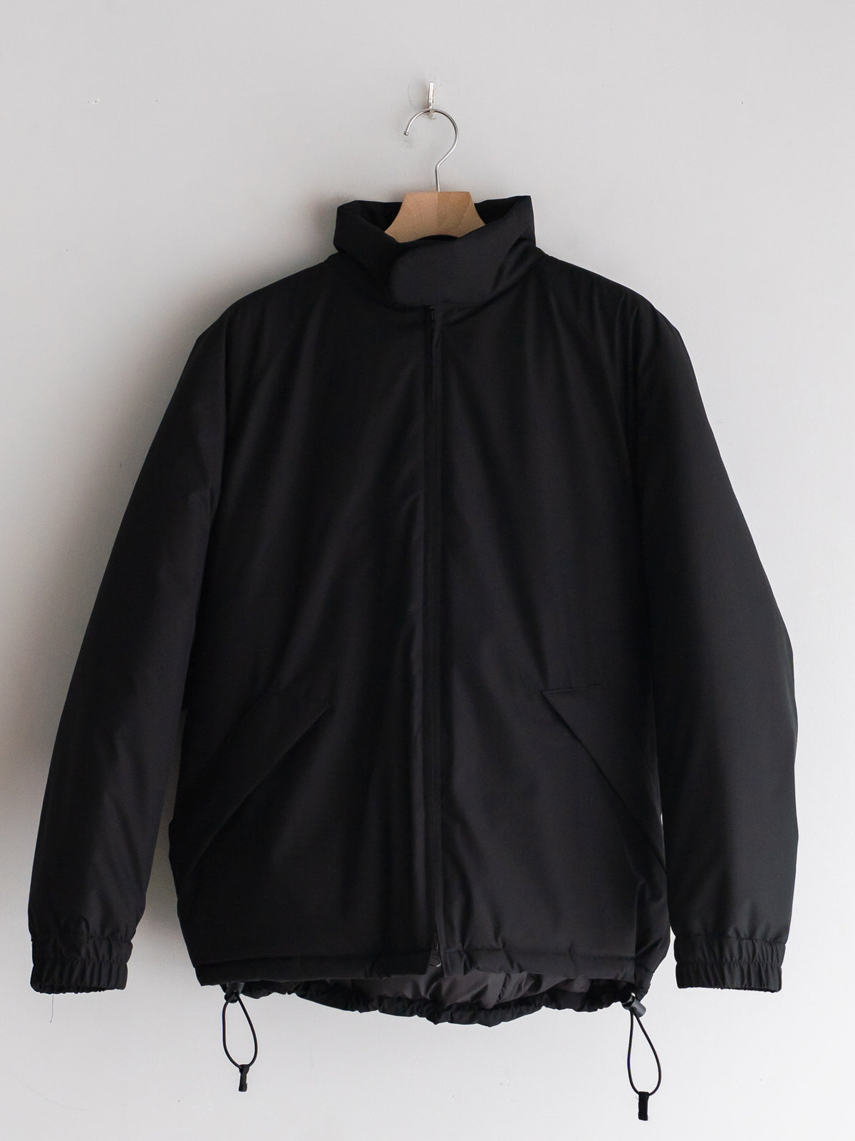 11.28 Fri. 20:00- IN STOCK】INTÉRIM - DERMIZAX HI-LOFT WATER PROOF