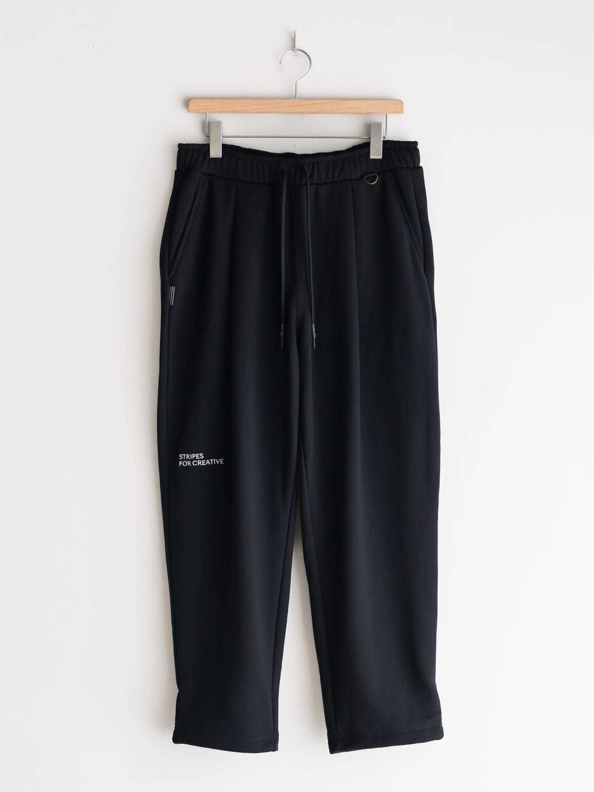 24AW SFC SWEAT PANTS スウェットパンツ Black S.F.C - TECH WIDE TAPERED SWEAT PANTS【LAST 1】 – +81